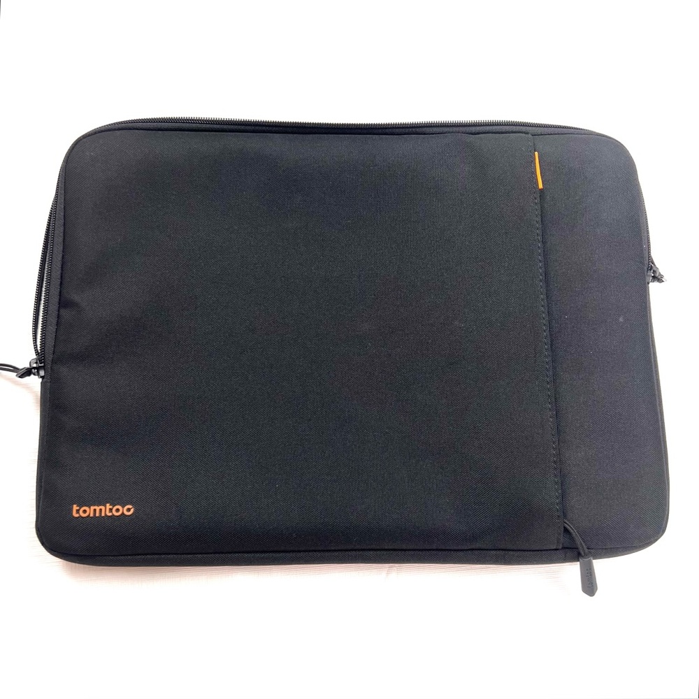 tomtoc Protective Laptop Sleeve for 15-inch Laptop Color Black